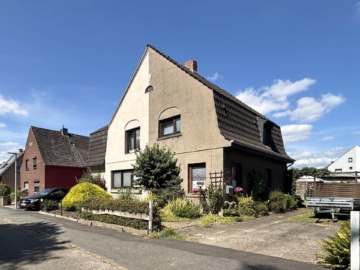 Doppelhaushälfte in zentraler Lage von Bremen Grohn!, 28759 Bremen, Doppelhaushälfte