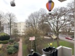 Blick vom Balkon - Top gepflegte Eigentumswohnung, 3,5 Zi., Loggia, mod. Bad
