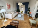 Wohnzimmer 5 - Attraktive 3-Zimmer-Wohnung mit Balkon in Top-Lage