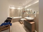 Badezimmer - Zwischen Wall und Weser – Moderne 2-Zimmer-Wohnung mit Balkon und EBK im Stephaniviertel