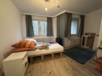 Schlafzimmer 1 - Gemütliche 2-Zimmer-Wohnung mit Balkon und EBK in Schwachhausen