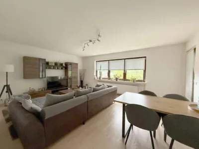 Top moderne 4-Zi.-Whg. (vermietet) mit Balkon und Garage in Weyhe, 28844 Weyhe, Etagenwohnung zum Kauf